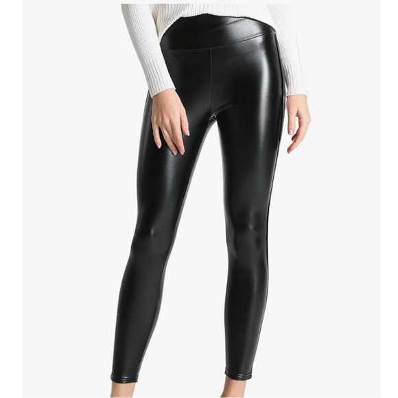Tagoo Women's Stretchy Faux‎ Leather High Rise Tummy Control Leggings Black Sz M - Picture 1 of 6